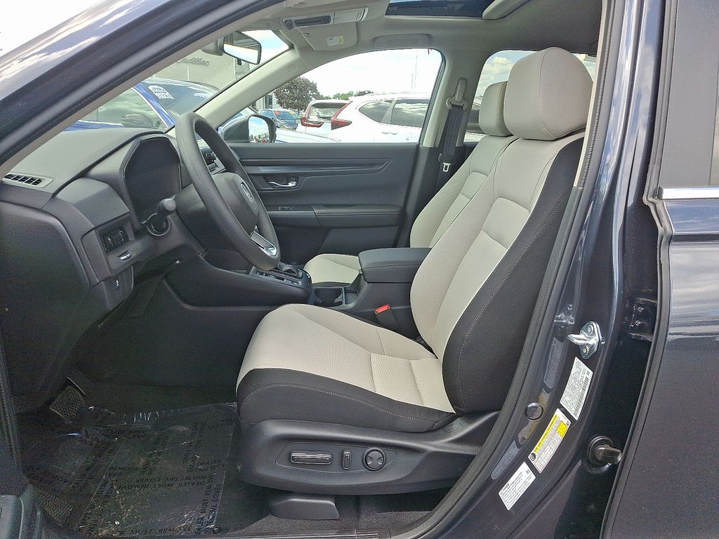 2025 Honda CR-V EX 6