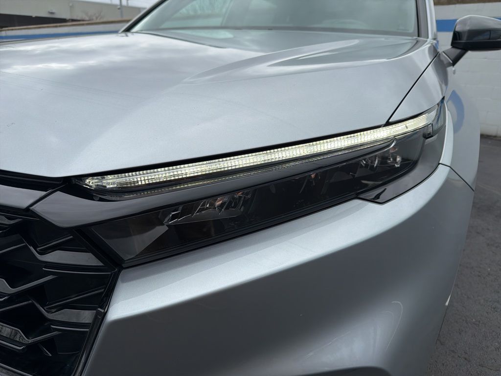 Thumbnail: 2023 Honda CR-V - 9