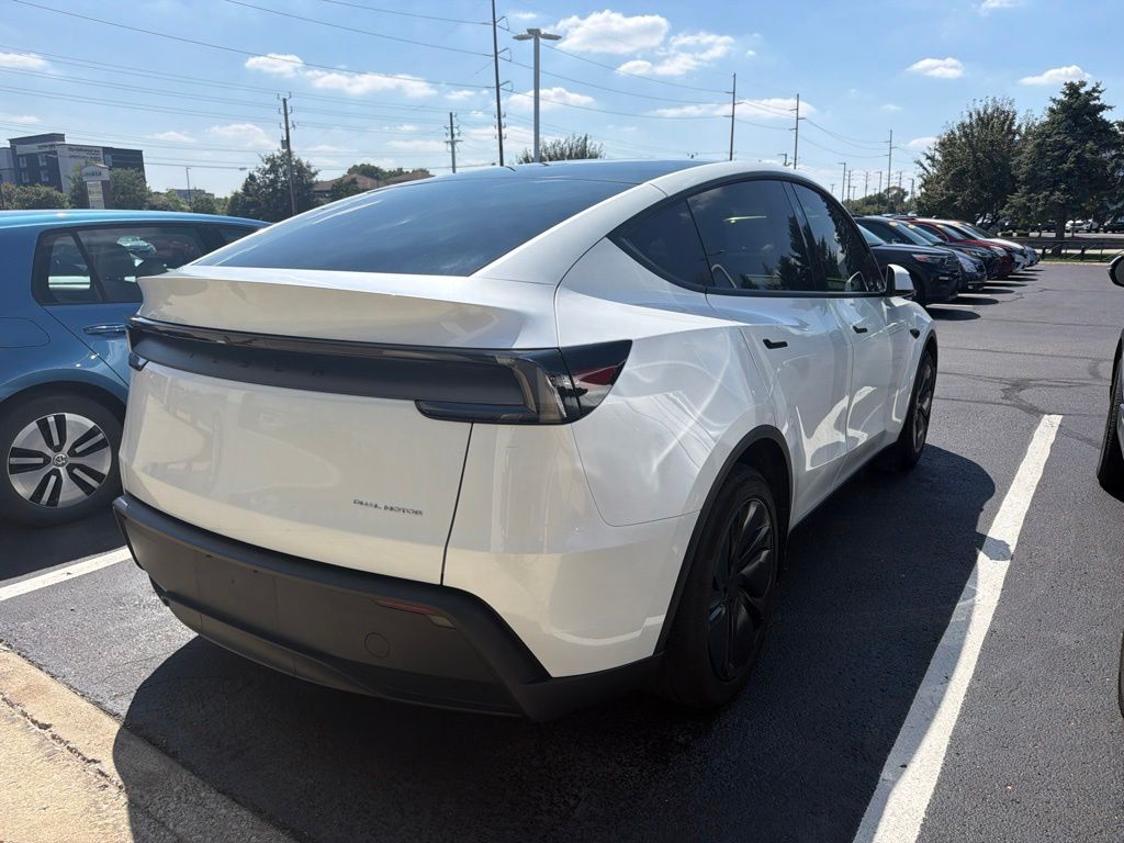 Thumbnail: 2026 Tesla Model Y - 3