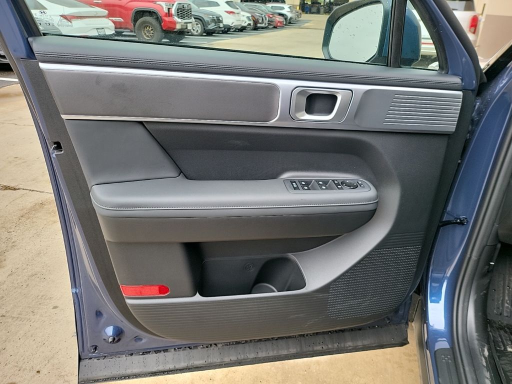 2025 Hyundai Santa Fe SEL 29