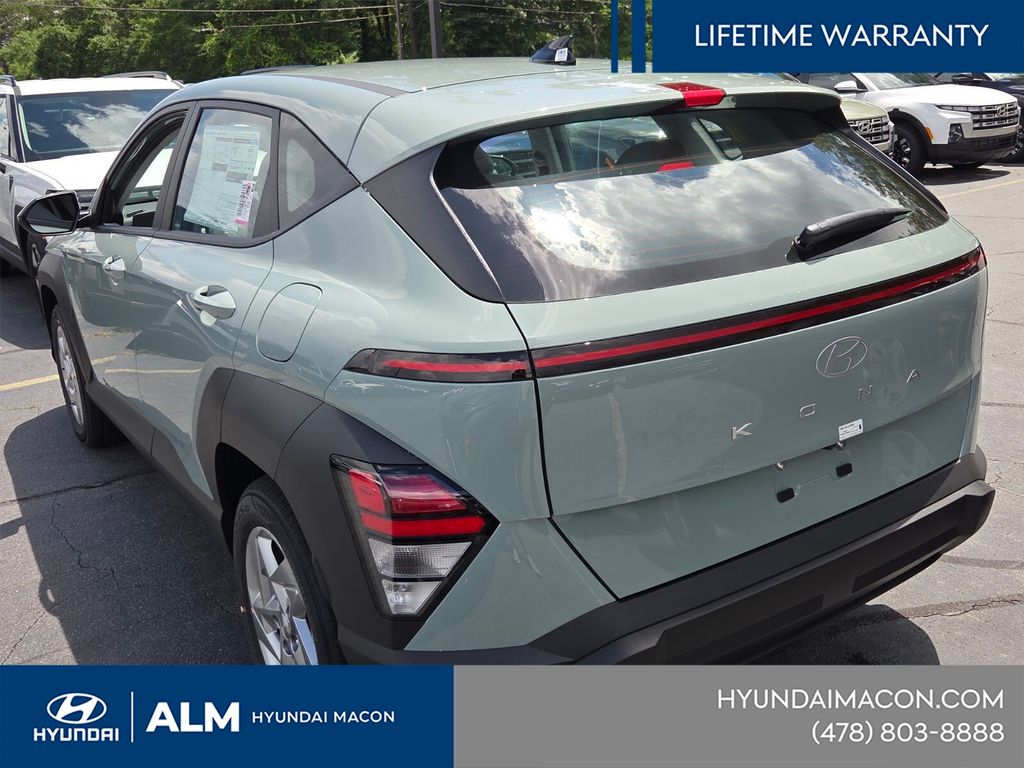 New 2026 Green Hyundai SE image 4