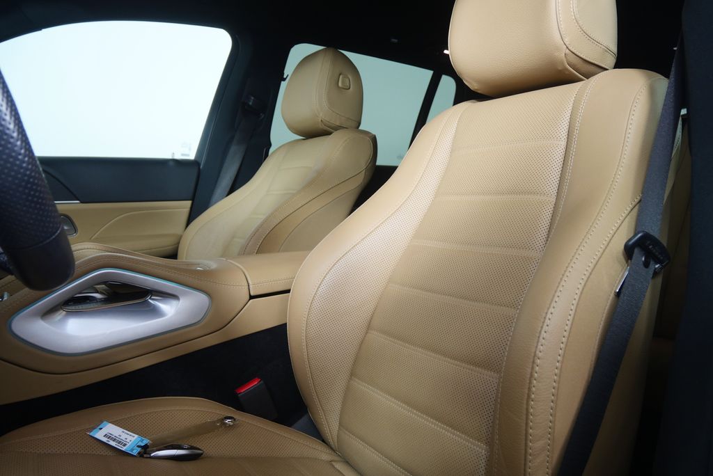 Thumbnail: 2024 Mercedes-Benz GLS - 11