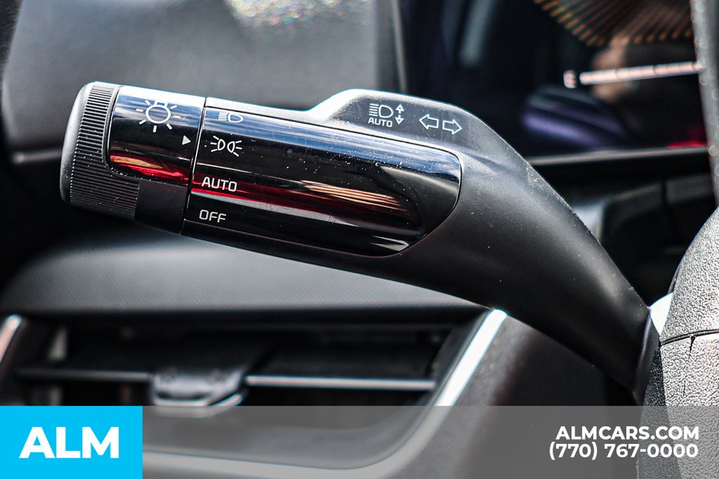 Used 2025 Gray Kia LXS image 31