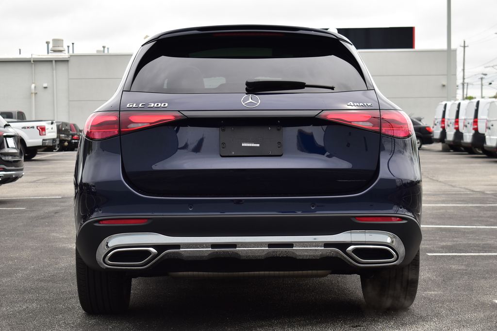 2023 Mercedes-Benz GLC 300 4