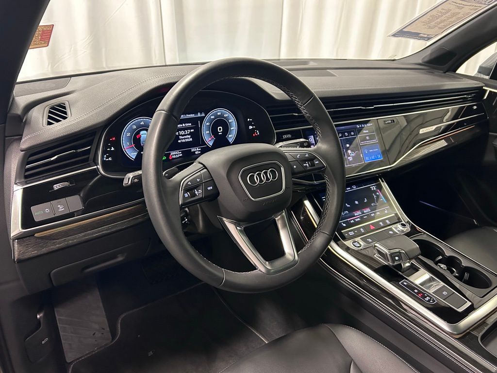 used 2025 Audi Q7 car, priced at $53,949