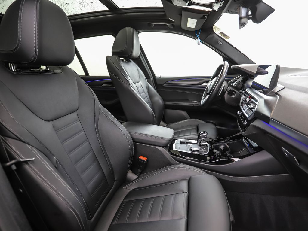 Thumbnail: 2022 BMW X3 - 31