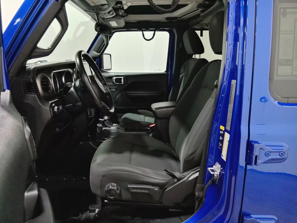 2020 Jeep Wrangler Unlimited Willys 4x4