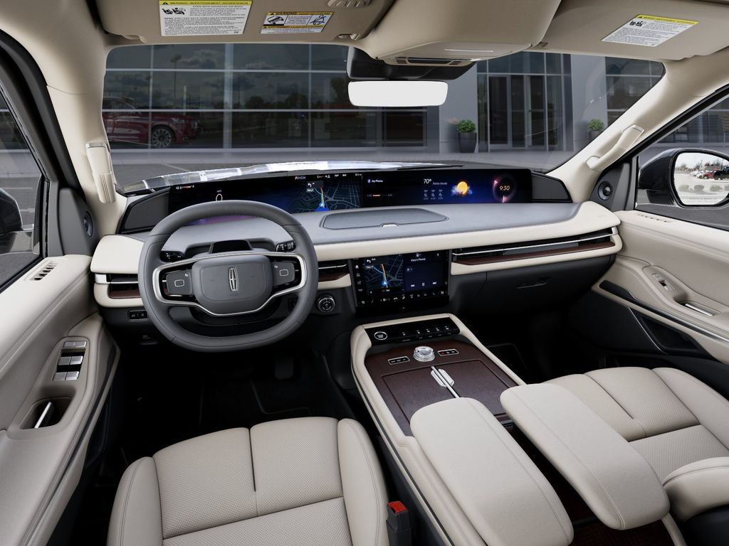 2027 Lincoln Navigator Premiere