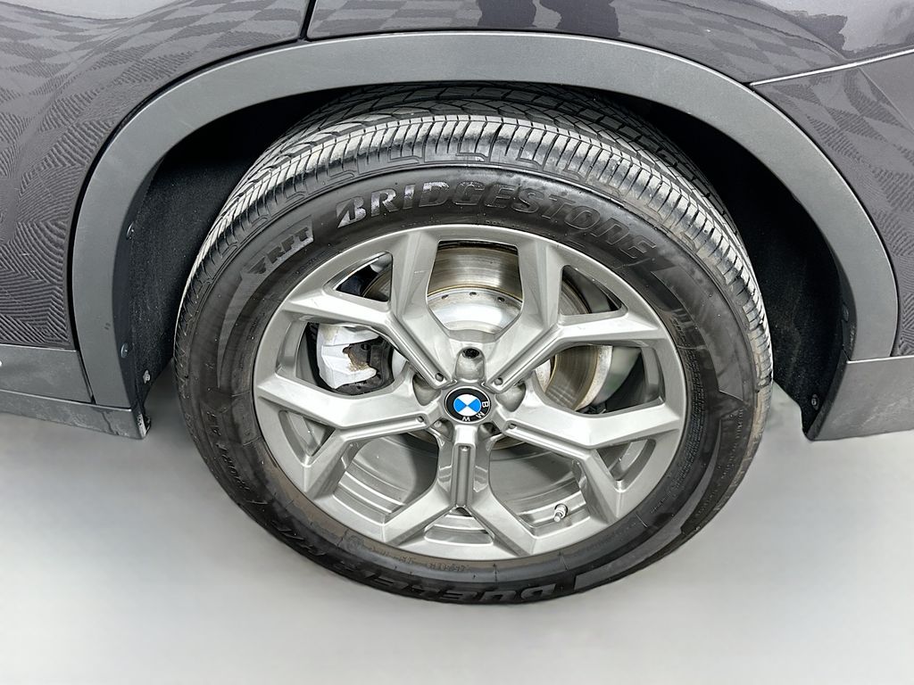 Thumbnail: 2021 BMW X3 - 30