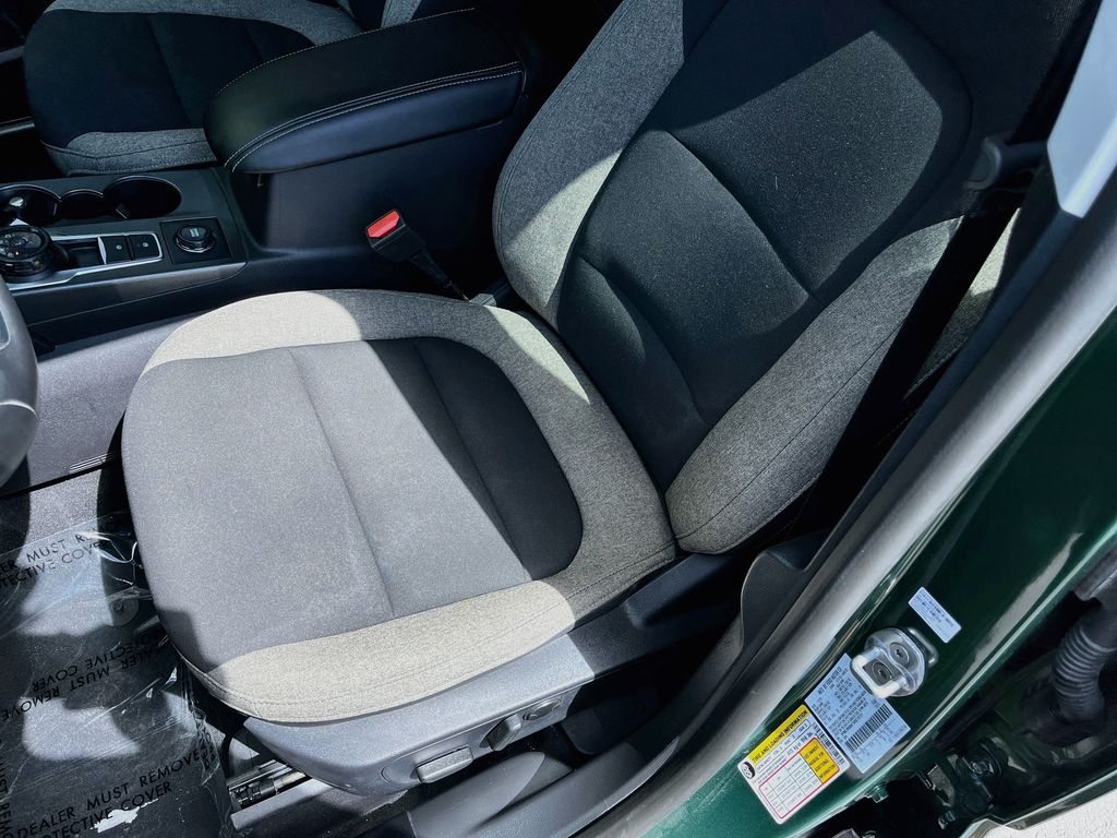 Used 2025 Green Ford Big Bend image 18