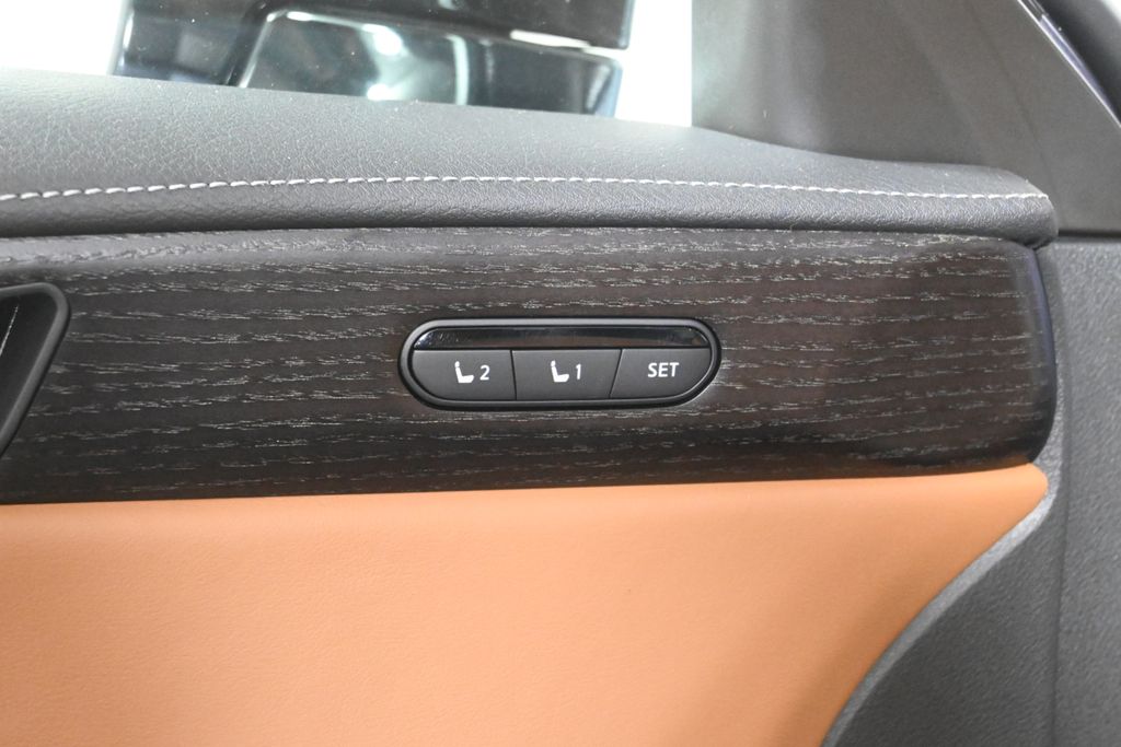 Thumbnail: 2026 INFINITI QX60 - 26