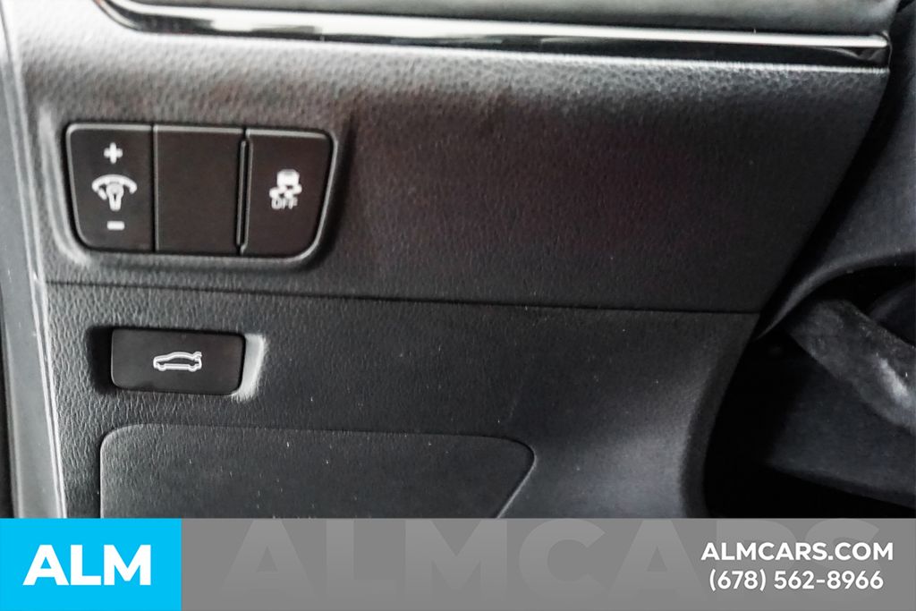 Used 2025 Gray Kia GT-Line image 33