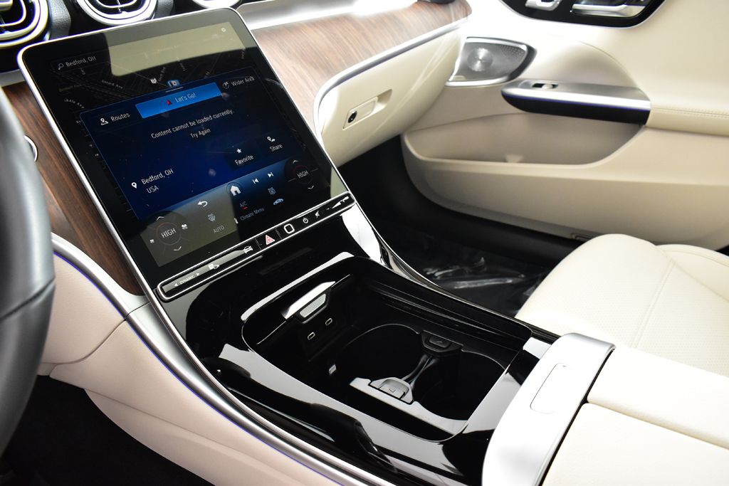 Thumbnail: 2025 Mercedes-Benz C-Class - 24