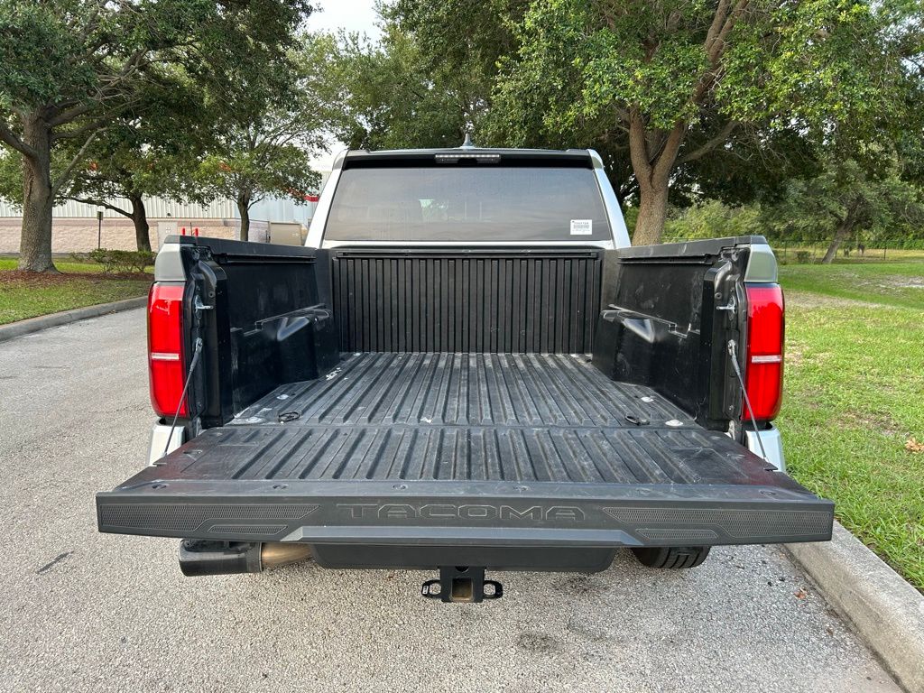 2024 Toyota Tacoma SR5 10
