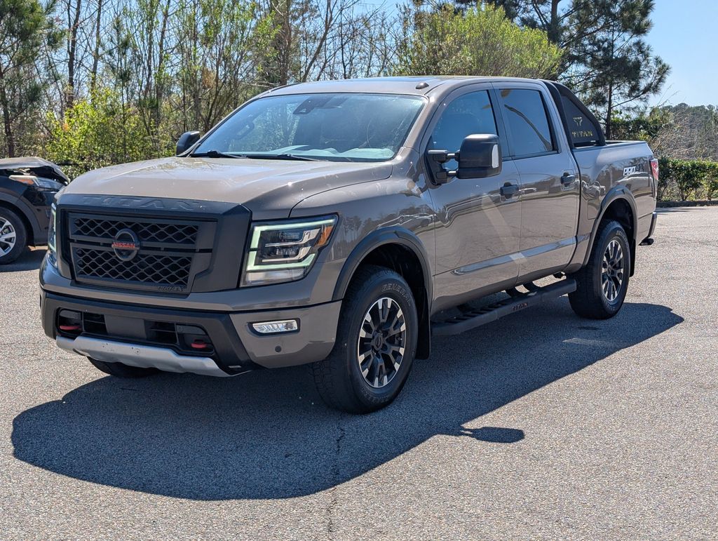 2021 Nissan Titan PRO-4X Crew Cab 4WD