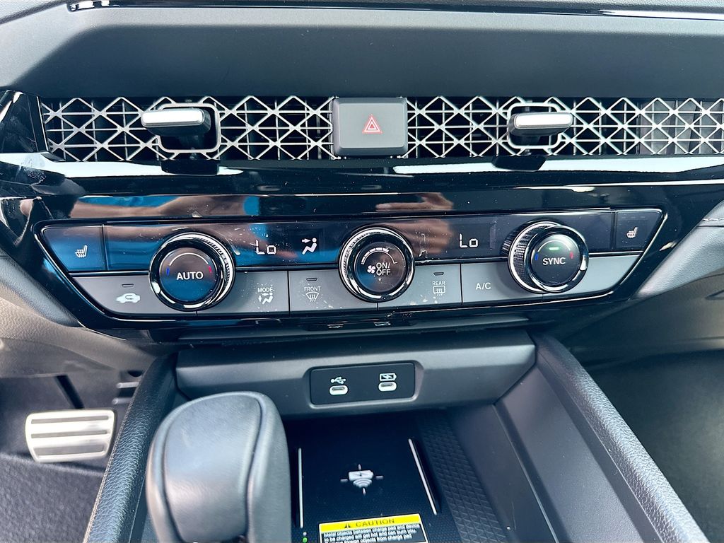 2025 Honda Accord Sport-L 13