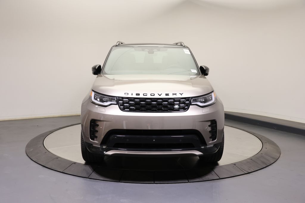 Thumbnail: 2026 Land Rover Discovery - 8