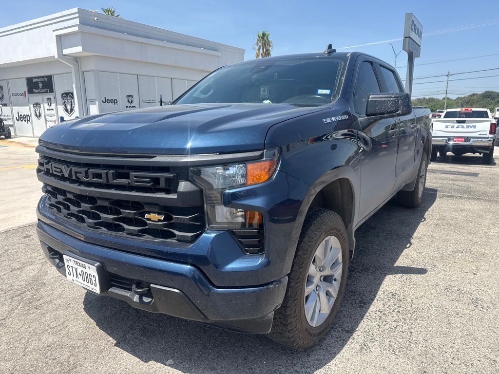 2023 Chevrolet Silverado 1500 Custom