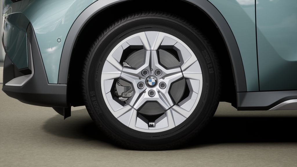 Thumbnail: 2025 BMW X1 - 31