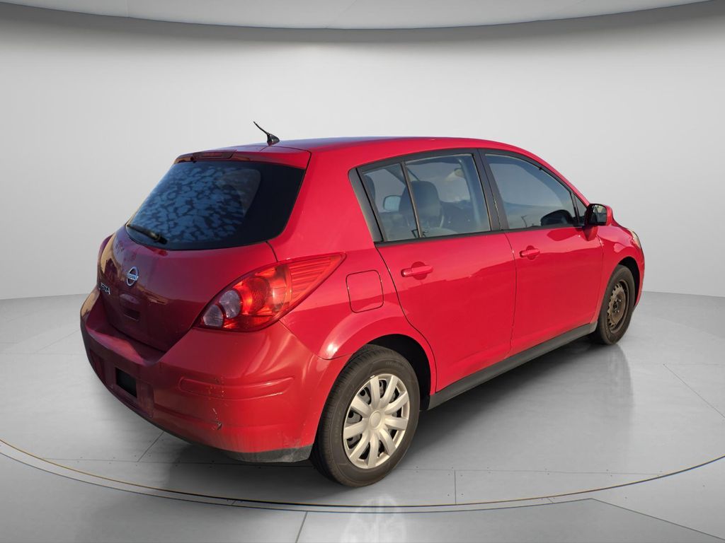 2012 Nissan Versa - $995