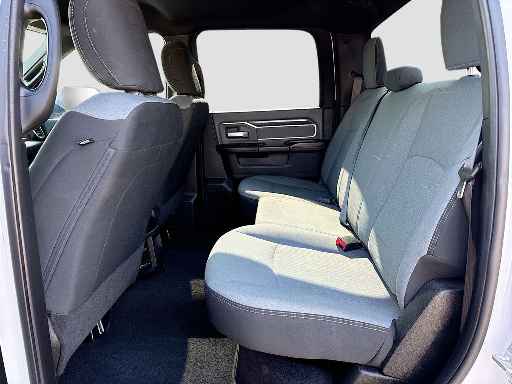 2021 RAM Ram 3500 Pickup Big Horn - Photo 24