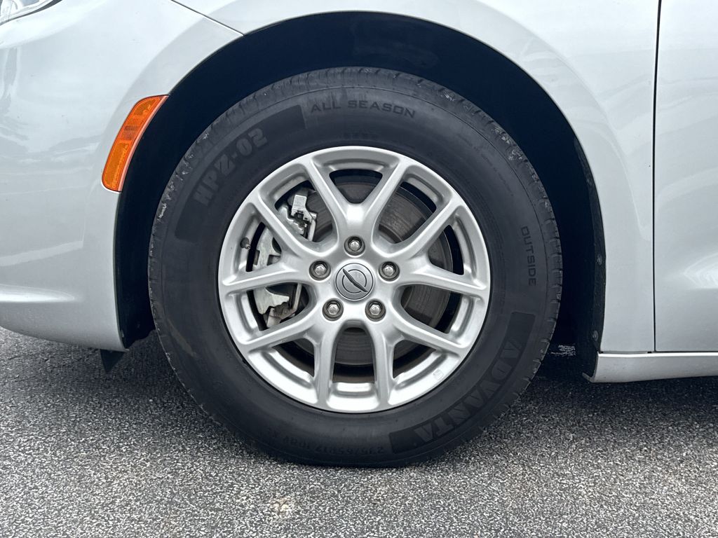 2024 Chrysler Pacifica Touring L Silver at Martin Chrysler Dodge Jeep Ram