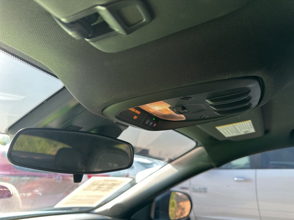 Used 2025 Blue Buick Sport Touring image 17