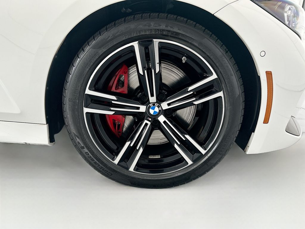 Used 2023 White BMW M340i image 31