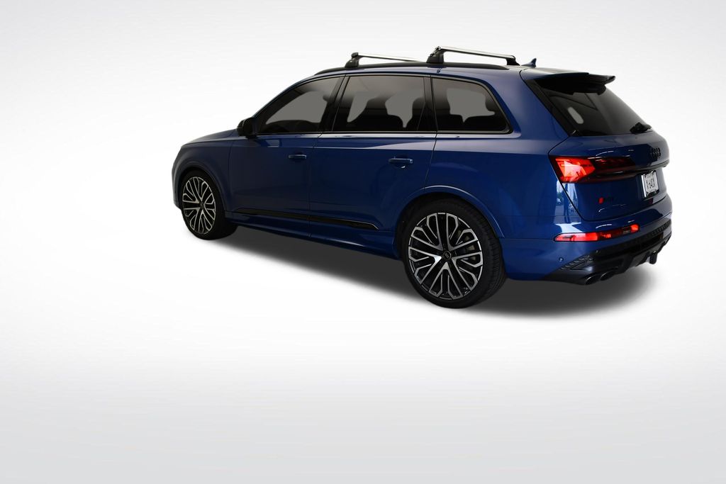 Thumbnail: 2025 Audi SQ7 - 4