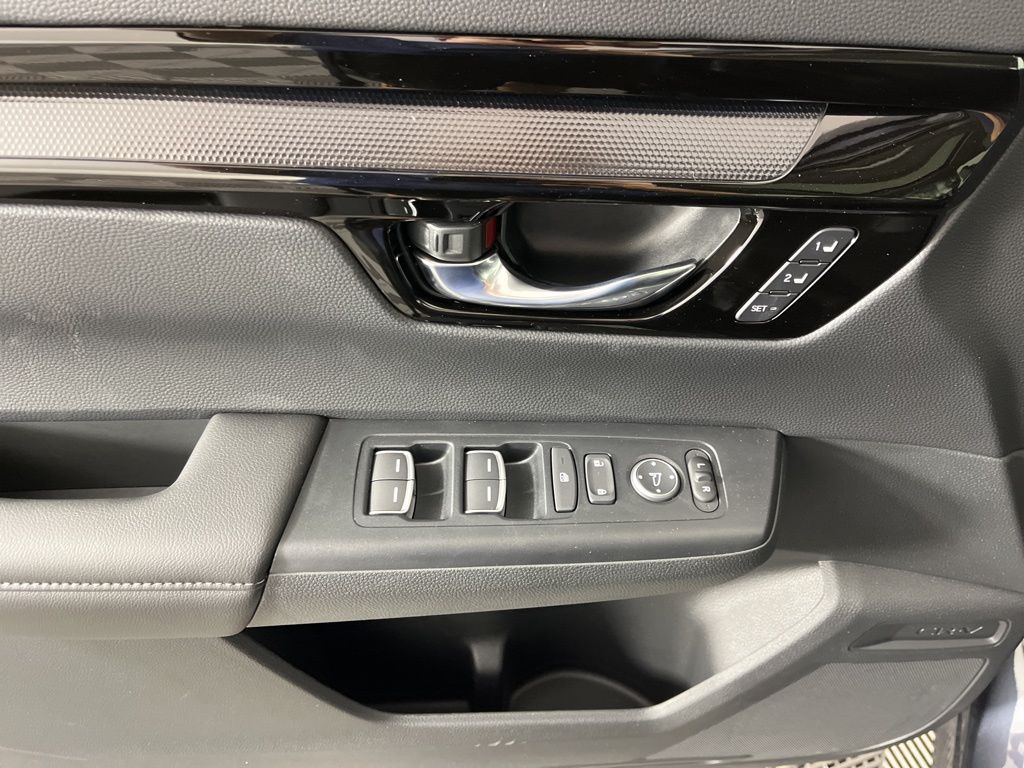 2025 Honda CR-V EX-L 27