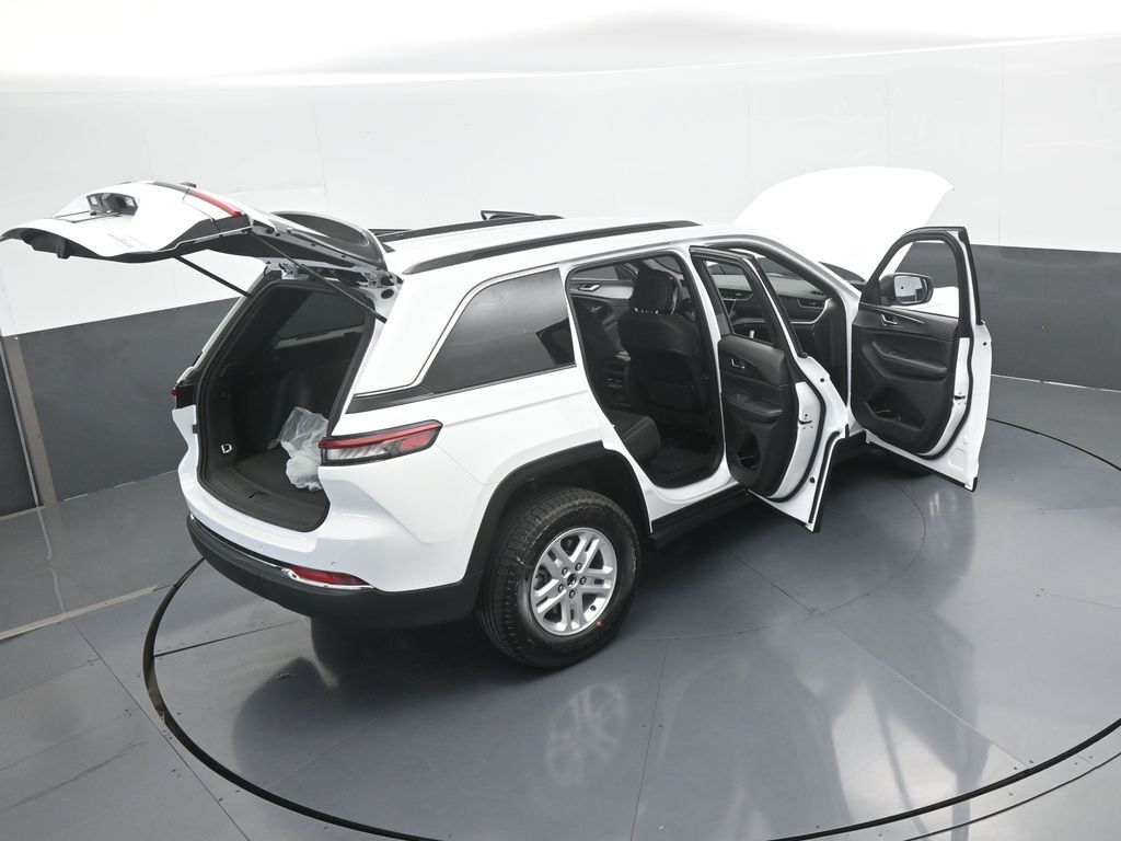 Used 2025 Bright White Clearcoat Jeep Laredo image 65