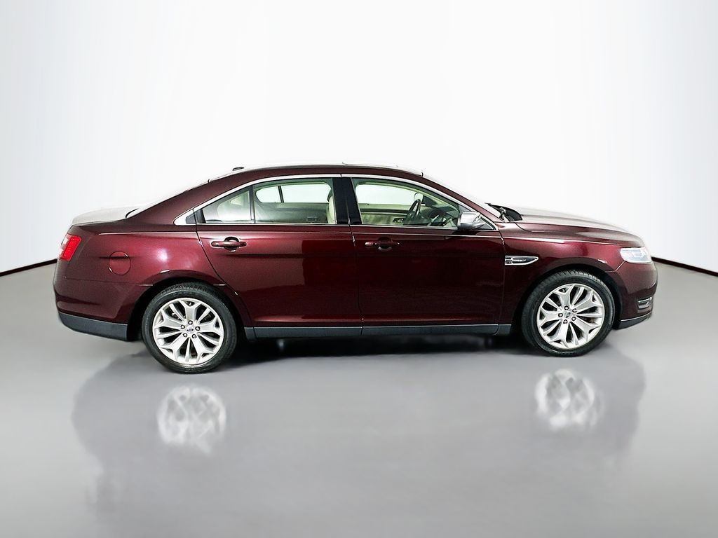 Used 2018 Red Ford Limited image 8