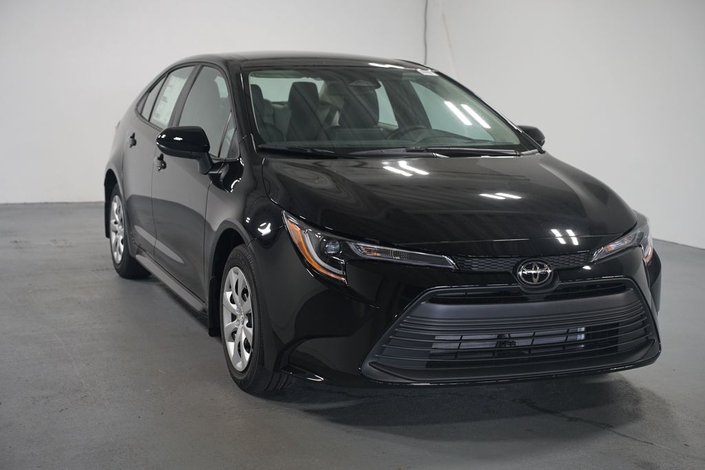 Thumbnail: 2026 Toyota Corolla - 3