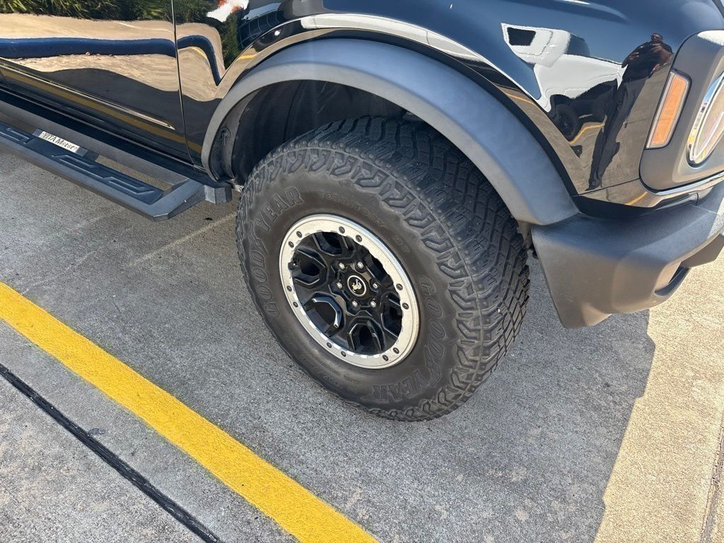 2022 Ford Bronco Base Black at Cook Ford