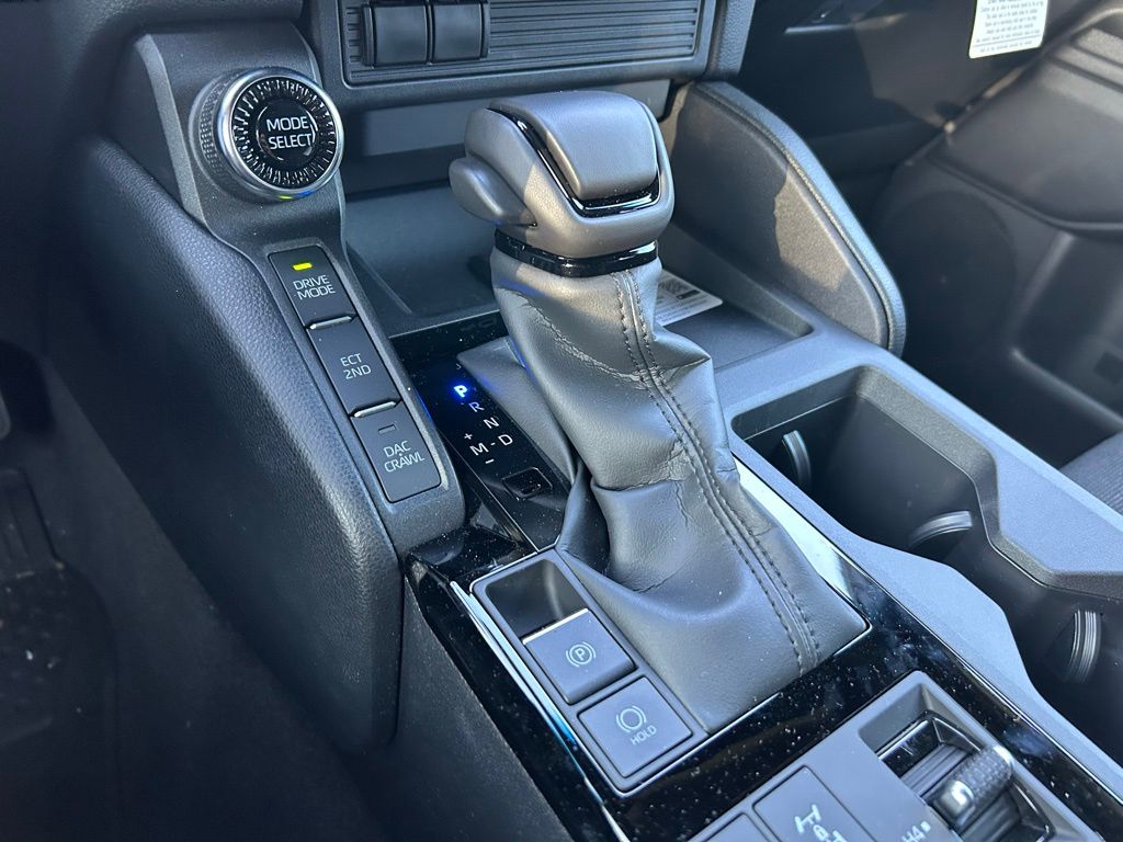 Thumbnail: 2025 Toyota Land Cruiser - 26