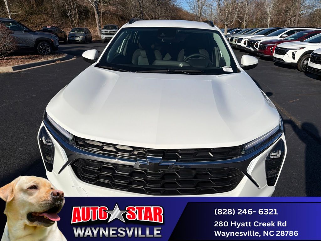 new 2025 Chevrolet Trax car, priced at $24,565