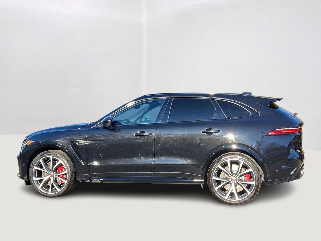 2023 Jaguar F-Pace SVR 7