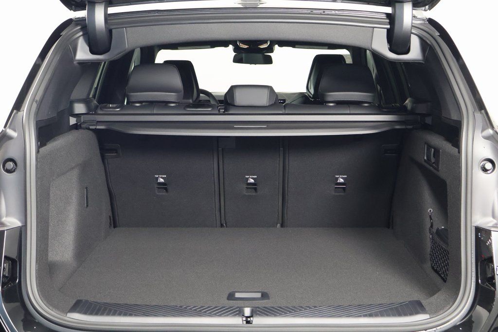 Thumbnail: 2026 BMW X3 - 8