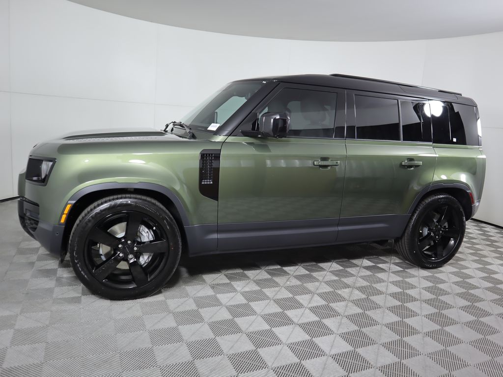 Thumbnail: 2026 Land Rover Defender - 8