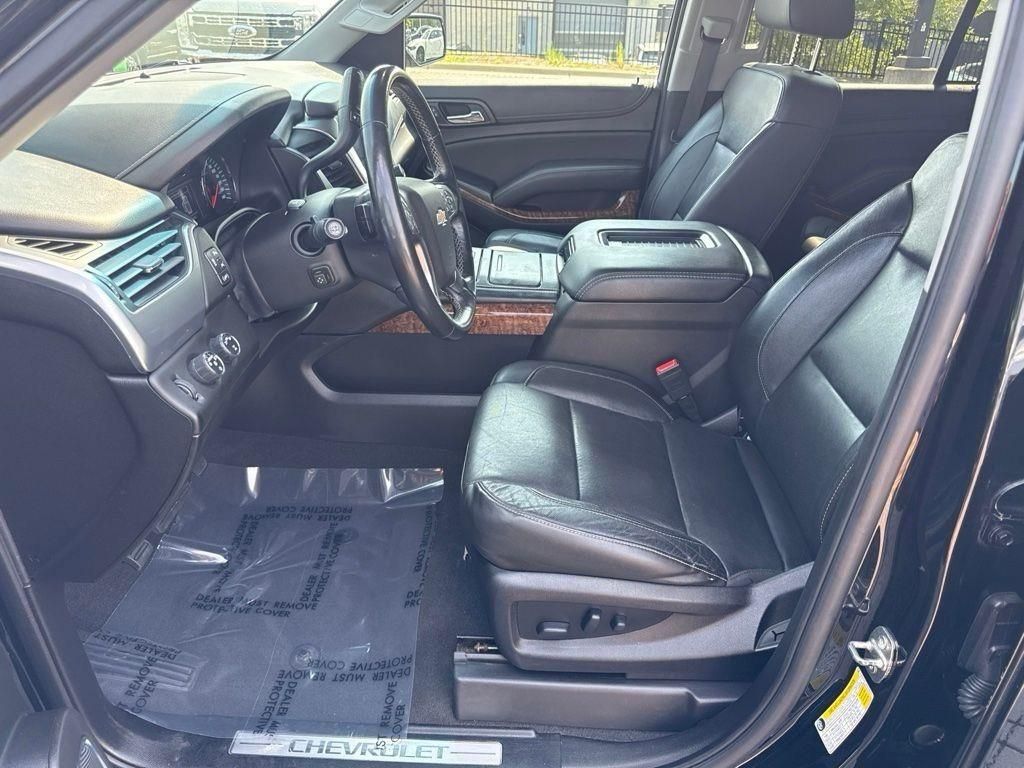 Used 2019 Black Chevrolet Premier image 10