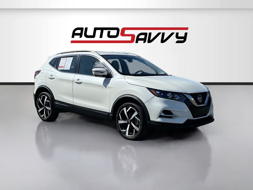 2022 Nissan Rogue Sport SL FWD's photo