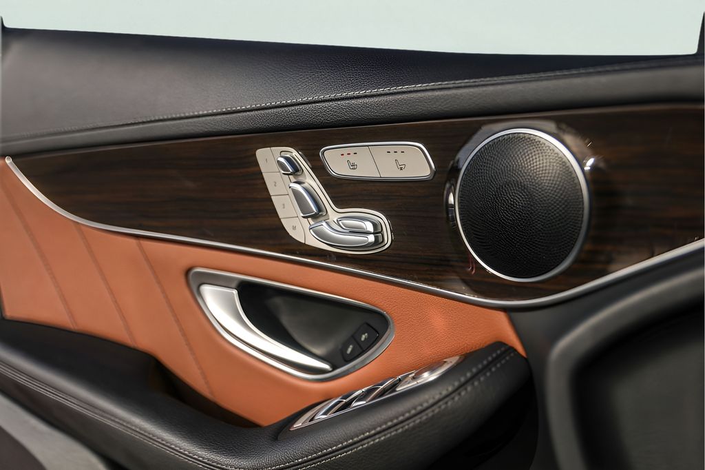 Used Car 2022 Mercedes-benz Glc  Glc 43 Amg® For Sale Under $50,000 In Austin, Texas