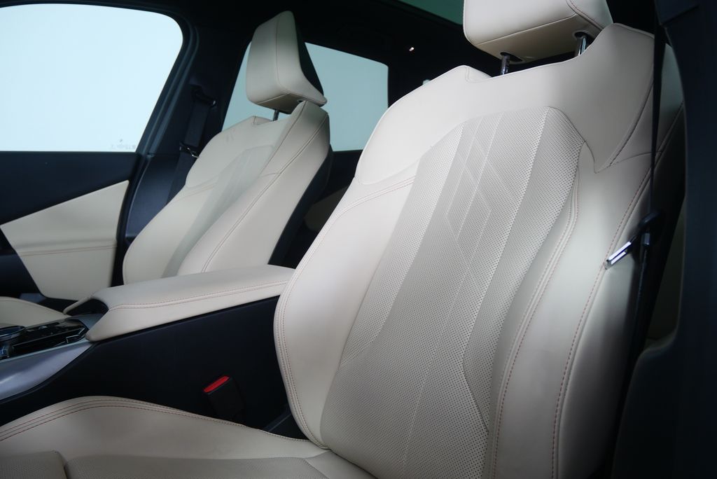 Thumbnail: 2025 BMW X3 - 10