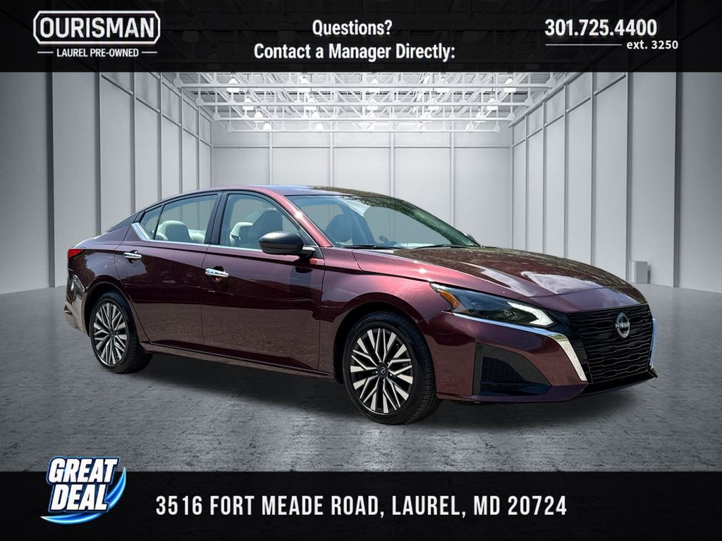 Garnet Pearl 2025 Nissan Altima Sedan Front-Wheel Drive Continuously Variable Transmission