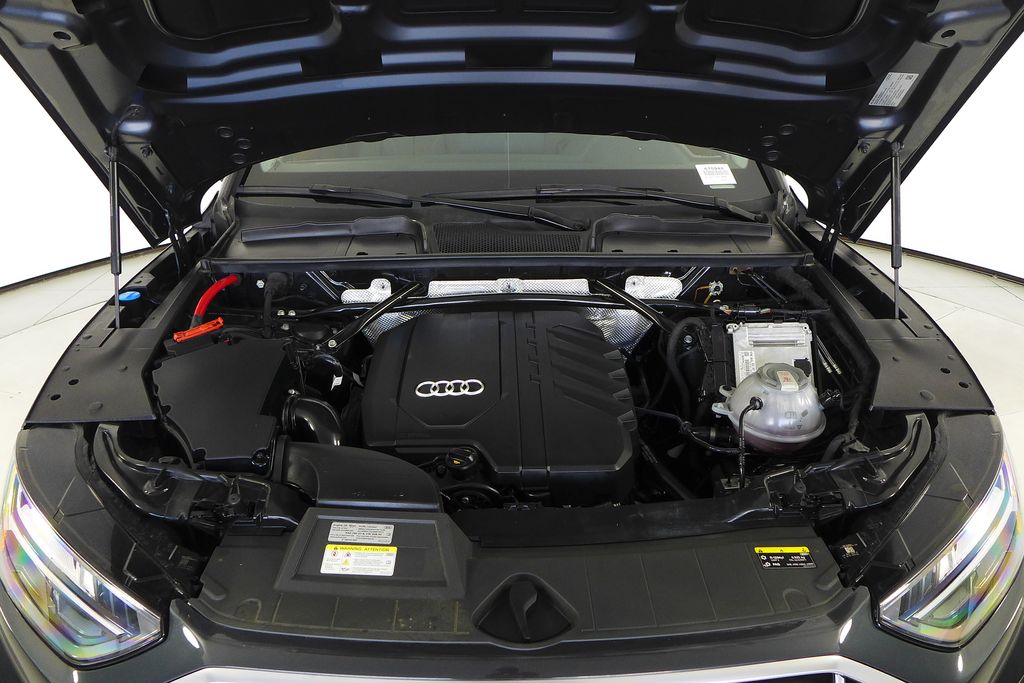 Thumbnail: 2023 Audi Q5 - 6