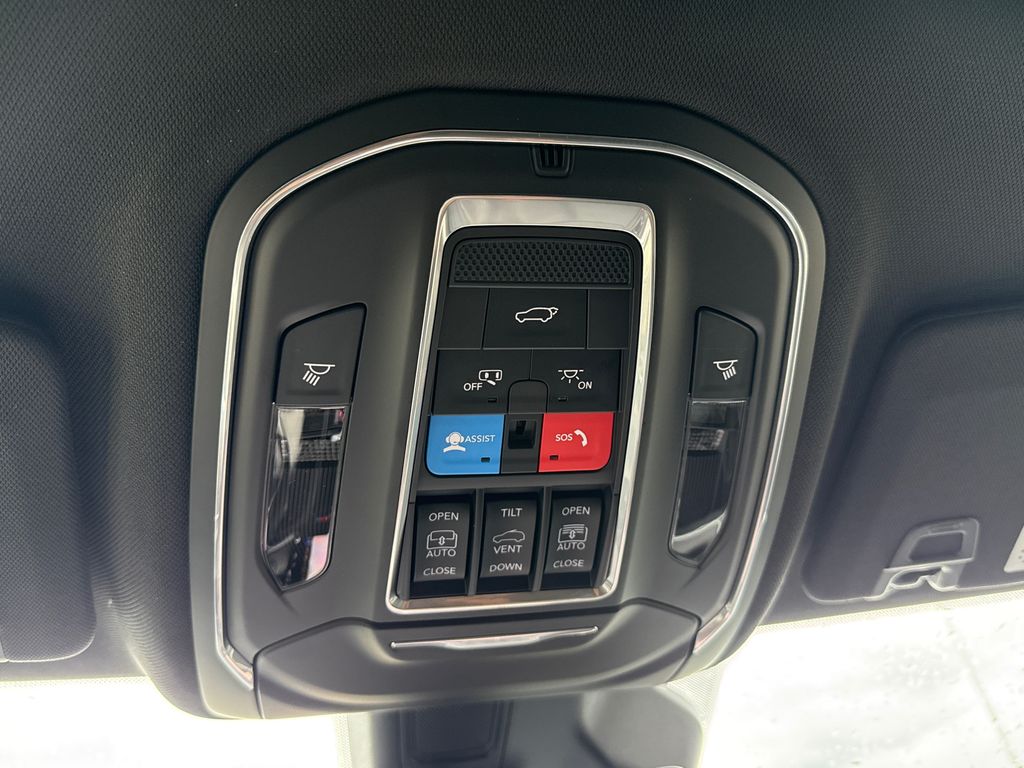 New 2026 Jeep Grand Cherokee SUV