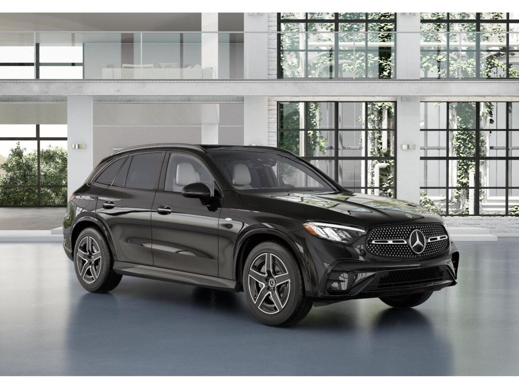 2025 Mercedes-Benz GLC 350 11