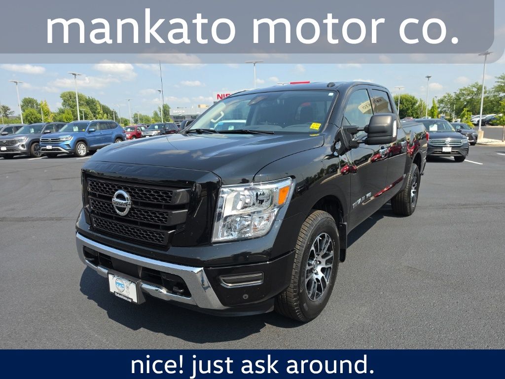 Super Black 2020 Nissan Titan Pickup Truck Four-Wheel Drive 9-Speed Automatic