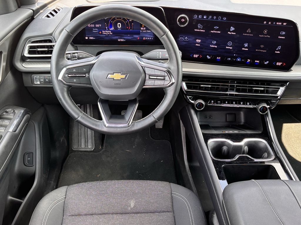 Used Car 2025 Chevrolet Traverse  Lt For Sale Under $40,000 In Corsicana, Texas