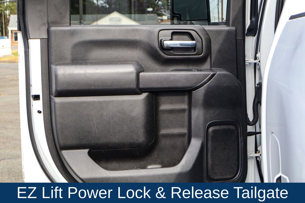 ChevroletSilverado 2500HD36